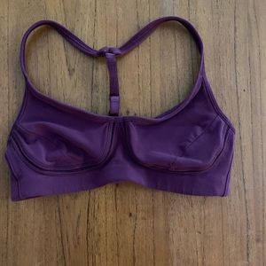 Lululemon sports bra